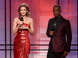 Dikritik Karena Meledek Melania Trump, Gigi Hadid Minta Maaf