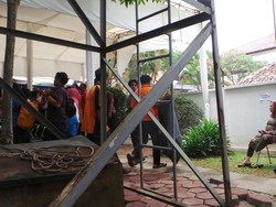 Plt Gubernur DKI Akan Peringatkan Pasukan Oranye yang Bersihkan Posko Ahok