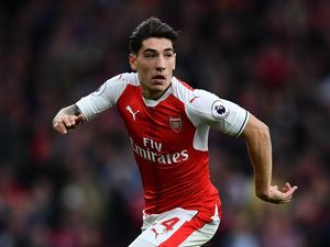 Denis Suarez: Semoga Bellerin Digaet Barca Denis Suarez: Semoga Bellerin Digaet Barca