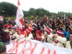 Meski Tidak Bisa Bertemu Perwakilan Pemerintah, Aksi Mahasiswa Bubar Tertib