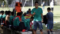Kedua yakni Fachrudin Aryanto. Bek 32 tahun ini juga tampil di dua laga final pada Piala AFF 2016, di mana Indonesia akhirnya menyerah 2-3. Foto: detikSport/Rachman Haryanto