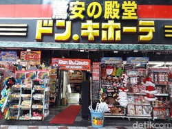 Pergi ke Tokyo, Jangan Lupa Beli Oleh-oleh di Toserba Don Quijote Shibuya