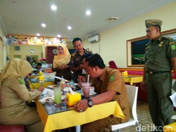 Sejumlah PNS di Pekanbaru Terjaring Razia Satpol PP
