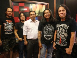 Ada Lagu Bahasa Inggris di Album Baru Powerslaves
