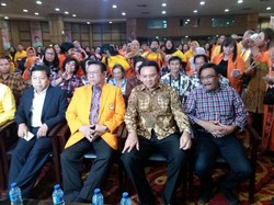 Hadiri Ultah Kosgoro 1957, Ahok-Djarot Akrab dengan Petinggi Golkar