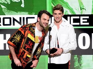 Fantastis! Drake dan The Chainsmokers Borong 22 Nominasi Billboards Music Awards