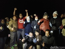 Di Puncak Ijen, Menteri Asman: Kita Harus Kalahkan Pariwisata Malaysia