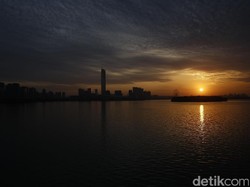 Mungkin, Golden Sunrise Terbaik China Ada di Danau Ini