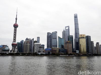 Melihat The Bund Landmark Kota Shanghai