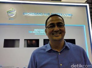 Kominfo: Instagram akan Langsung Jelaskan soal Akun Ustaz Somad Kominfo: Instagram akan Langsung Jelaskan soal Akun Ustaz Somad