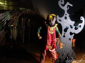 To The Tit, Kolaborasi Lintas Seniman di Pembukaan FTJ 2016 To The Tit, Kolaborasi Lintas Seniman di Pembukaan FTJ 2016