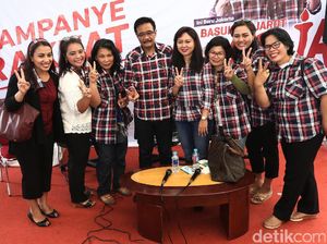 Djarot Menerima Aduan Warga