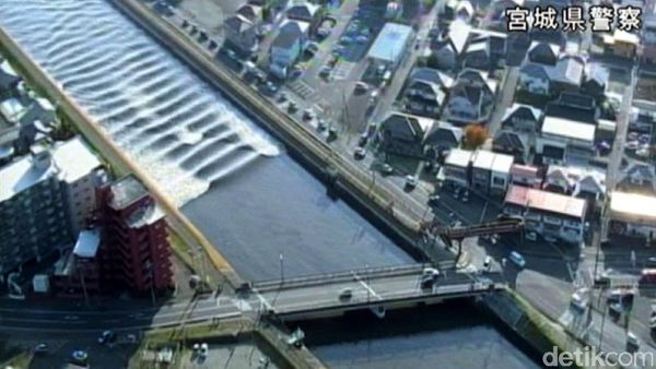 Tsunami Terjang Perfektur Miyagi Jepang