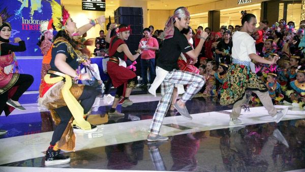 Festival Indonesia Menari 2016