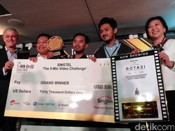 Arek Malang Juara Tantangan Video 5 Menit di Singapura