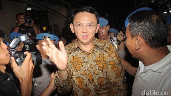 Ahok Usai Jalani Pemeriksaan di Bareskrim