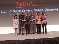 Ke Singapura, Rini Soemarno Resmikan Data Center Baru Milik Telkom