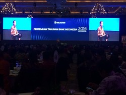 Penghambat Daya Saing RI Versi Jokowi: Korupsi, Pungli, Sampai Birokrasi