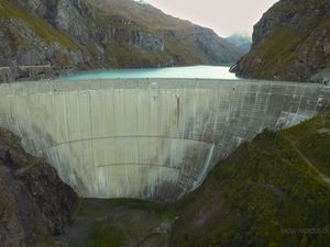 Kontrak 8 Proyek Bendungan Senilai Rp 9,8 T Diteken di 2016