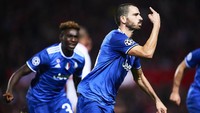 Leandro Bonucci merayakan gol usai membobol gawang Sevilla dalam pertandingan yang dihelat di Estadio Ramon Sanchez Pizjuan. Aitor Alcalde/Getty Images/detikFoto.