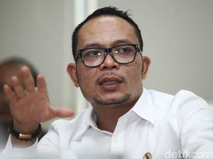 Menaker Minta Isu Pekerja China Serbu RI Tak Dibesar-besarkan Menaker Minta Isu Pekerja China Serbu RI Tak Dibesar-besarkan