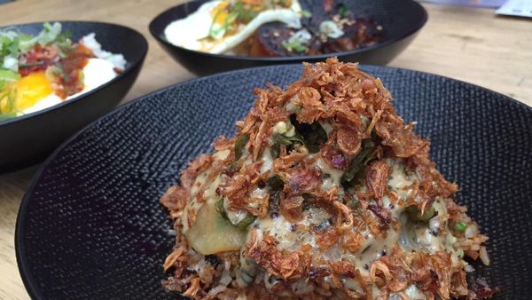 3 Rice Bowls Berlauk Lezat Kini Bisa Dinikmati di Three Buns