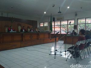 Dua Jaksa Penerima Suap BPJS Subang Divonis Berbeda oleh Majelis Hakim