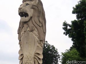 Patung Merlion, Nasibmu Kini... Patung Merlion, Nasibmu Kini...
