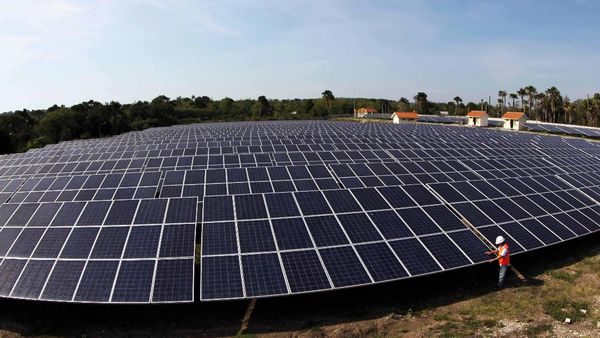 Melihat PLTS Terbesar Indonesia di Kupang