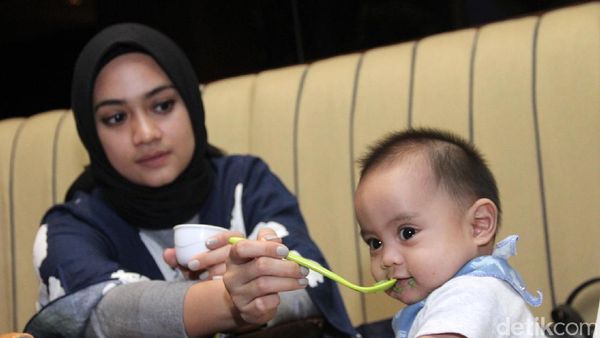 Lucunya Dia Skala Bumi, Putra Ayudia Bing Slamet dan Ditto