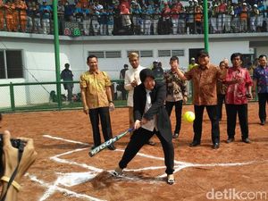 Wali Kota Risma Resmikan Lapangan Softball dan Hoki Standar Internasional