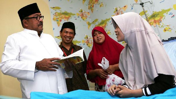 Diam-diam Rano Karno Punya Anak Angkat