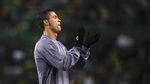Foto-foto Terbaik Matchday V Liga Champions: Sejarah Leicester dan Dua Gol Messi