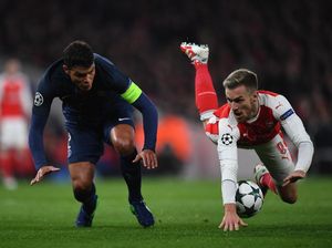 Pertandingan Intensitas Tinggi Minim Kreasi Pertandingan Intensitas Tinggi Minim Kreasi