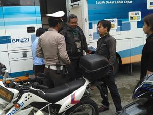 Tilang Pelanggar di Operasi Zebra, Polisi Siapkan Loket Bank Mobile
