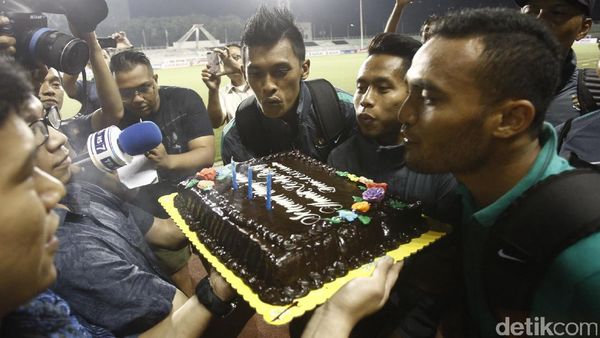 Happy Birthday Andik, Lerby, dan Rizky
