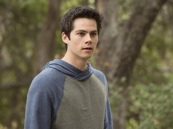 Pulih dari Kecelakaan, Dylan OBrien Kembali Syuting di American Assassin