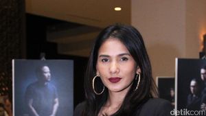 Nova Eliza, Janda Cantik yang Masih Betah Sendiri