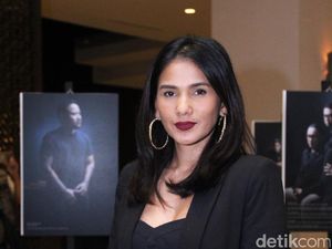 Nova Eliza, Janda Cantik yang Masih Betah Sendiri