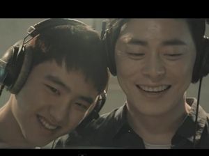 Bromance Antara D.O EXO dan Jo Jung Suk di MV Dont Worry