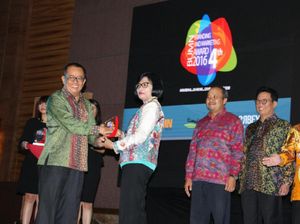 Perum Jamkrindo Sabet Dua Penghargaan di Bidang Marketing