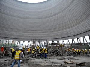 40 Orang Tewas dalam Insiden Robohnya Menara di Pembangkit Listrik China 40 Orang Tewas dalam Insiden Robohnya Menara di Pembangkit Listrik China