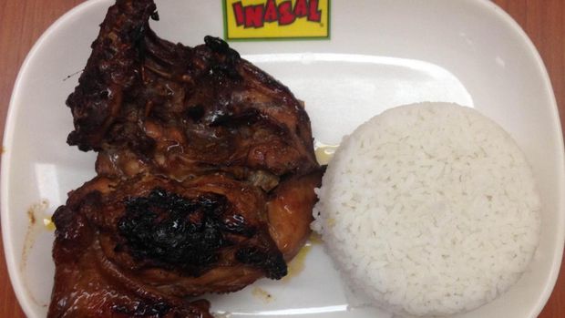 'Mengisi Bensin' dengan Lechon, Ayam Inasal, dan Junk Food Untuk Kawal Timnas