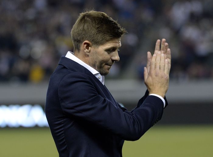Gerrard CARSON, CA - JULY 4: New Los Angeles Galaxy midfielder Steven Gerrard is introduced in front of fans during halftime against Toronto FC on July 4, 2015 at StubHub Center in Carson, California. The former Liverpool captain Steven Gerrard is scheduled to play his first MLS match on Friday, July 17 at StubHub Center against San Jose Earthquakes. (Photo by Kevork Djansezian/Getty Images)