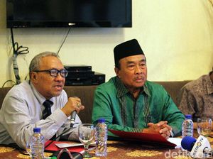 Senior PPP Dorong Kubu Romi Banding Gugatan PTUN yang Menangkan Djan Senior PPP Dorong Kubu Romi Banding Gugatan PTUN yang Menangkan Djan