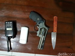 Ada Pisau Wayan di Mobil Saat Bersama Sri, Polisi: Itu untuk Potong Buah