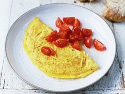 Punya Telur dan Sedikit Keju? Yuk, Bikin Omelet Jamie Oliver