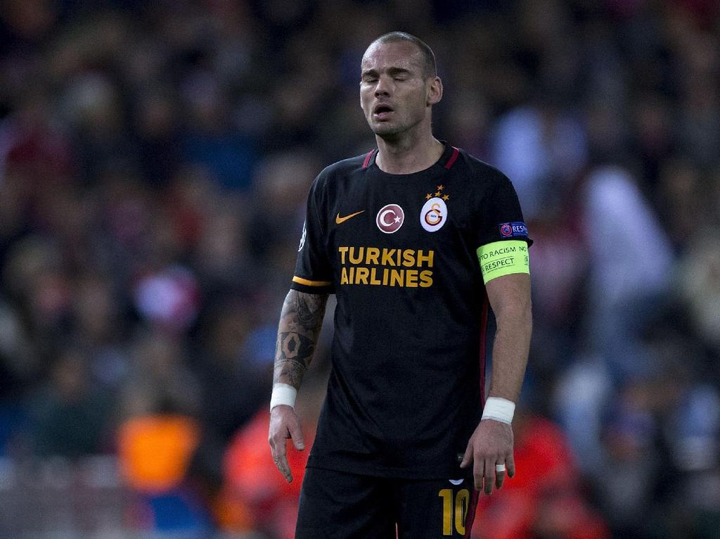 Agen Bantah Rumor Kepindahan Sneijder ke Milan Agen Bantah Rumor Kepindahan Sneijder ke Milan