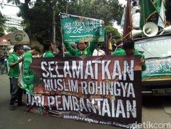 Datangi Kedubes Myanmar, Mahasiswa Gelar Aksi Solidaritas Rohingya