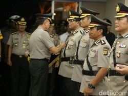 Kapolda Lantik 8 Kapolres Hingga Kabid Humas Polda Metro